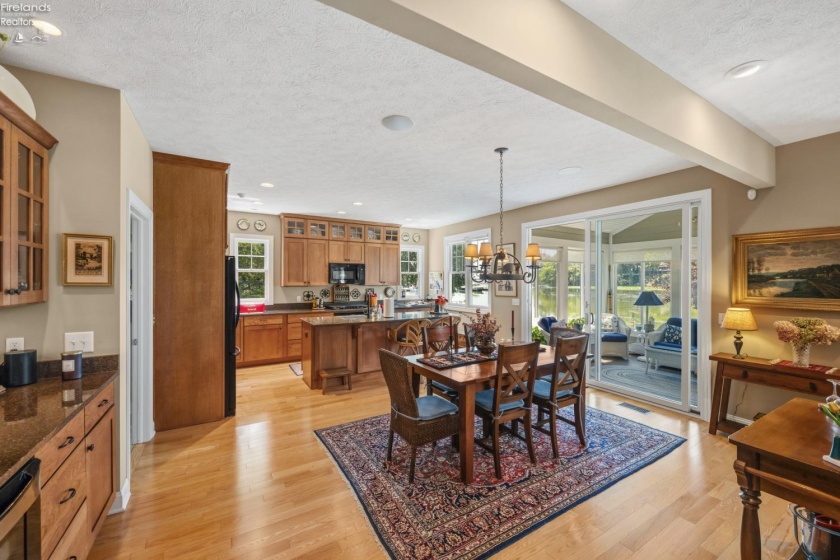 2840 Sanctuary Drive, Port Clinton, 43452, 4 Bedrooms Bedrooms, ,4 BathroomsBathrooms,Residential,For Sale,Sanctuary,20263088
