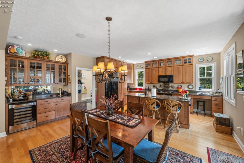2840 Sanctuary Drive, Port Clinton, 43452, 4 Bedrooms Bedrooms, ,4 BathroomsBathrooms,Residential,For Sale,Sanctuary,20263088