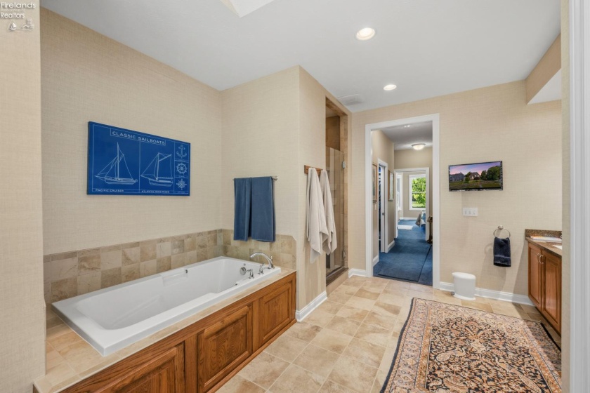 2840 Sanctuary Drive, Port Clinton, 43452, 4 Bedrooms Bedrooms, ,4 BathroomsBathrooms,Residential,For Sale,Sanctuary,20263088
