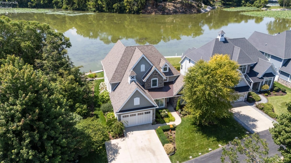 2840 Sanctuary Drive, Port Clinton, 43452, 4 Bedrooms Bedrooms, ,4 BathroomsBathrooms,Residential,For Sale,Sanctuary,20263088