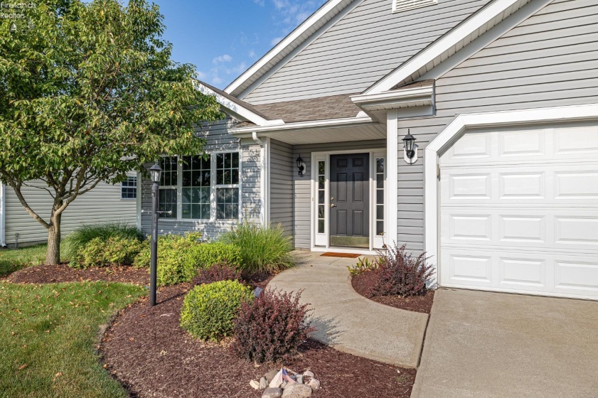 213 Westminster Way, Elyria, 44035, 3 Bedrooms Bedrooms, ,2 BathroomsBathrooms,Residential,For Sale,Westminster,20263067