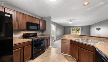 213 Westminster Way, Elyria, 44035, 3 Bedrooms Bedrooms, ,2 BathroomsBathrooms,Residential,For Sale,Westminster,20263067