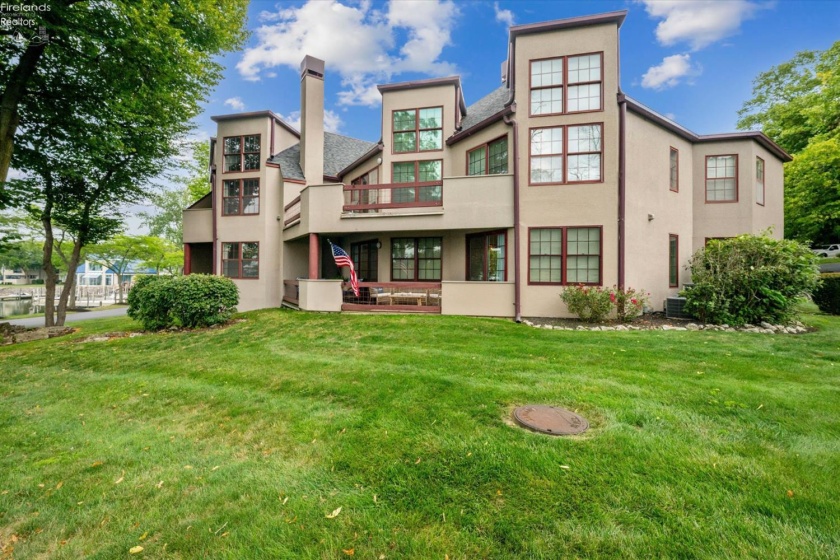 4395 Marin Woods, Port Clinton, 43452, 2 Bedrooms Bedrooms, ,2 BathroomsBathrooms,Residential,For Sale,Marin Woods,20263098