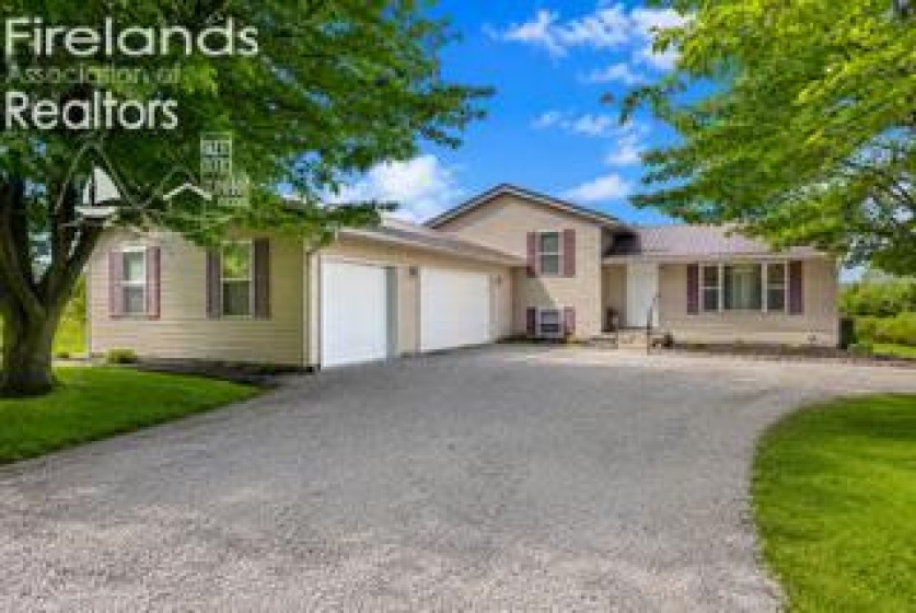2172 Tarragon Drive, West Salem, 44287, 3 Bedrooms Bedrooms, ,2 BathroomsBathrooms,Residential,For Sale,Tarragon,20263087