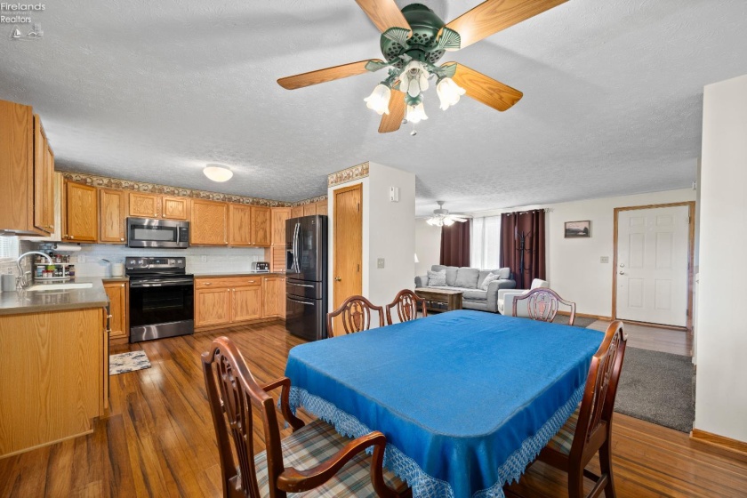2172 Tarragon Drive, West Salem, 44287, 3 Bedrooms Bedrooms, ,2 BathroomsBathrooms,Residential,For Sale,Tarragon,20263087