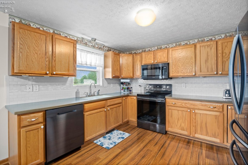 2172 Tarragon Drive, West Salem, 44287, 3 Bedrooms Bedrooms, ,2 BathroomsBathrooms,Residential,For Sale,Tarragon,20263087