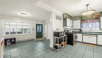 193 Main, Norwalk, 44857, 3 Bedrooms Bedrooms, ,2 BathroomsBathrooms,Residential,For Sale,Main,20263061