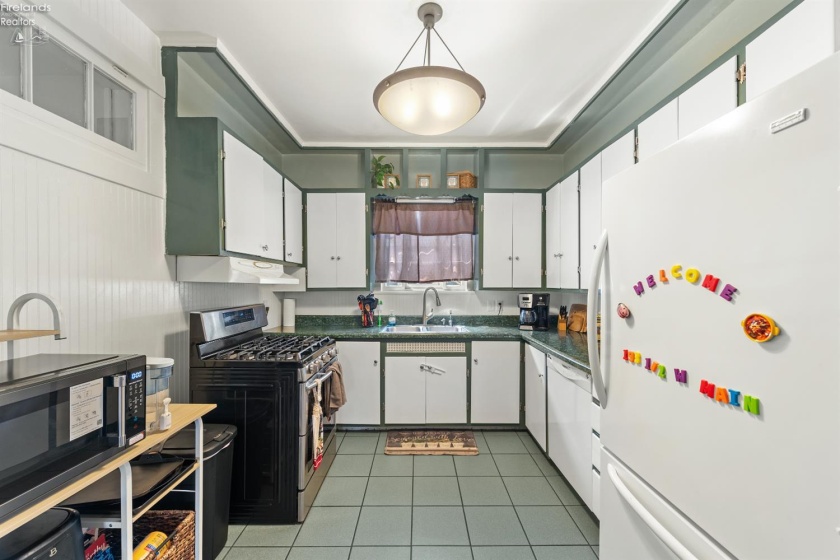 193 Main, Norwalk, 44857, 3 Bedrooms Bedrooms, ,2 BathroomsBathrooms,Residential,For Sale,Main,20263061
