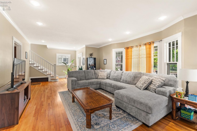 193 Main, Norwalk, 44857, 3 Bedrooms Bedrooms, ,2 BathroomsBathrooms,Residential,For Sale,Main,20263061