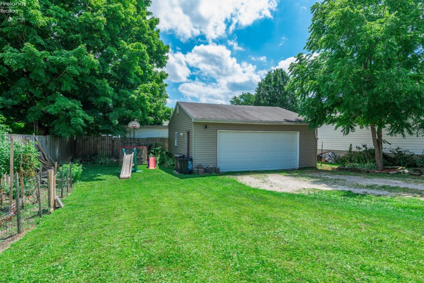 193 Main, Norwalk, 44857, 3 Bedrooms Bedrooms, ,2 BathroomsBathrooms,Residential,For Sale,Main,20263061
