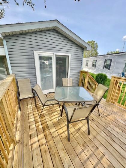 115 Driftwood Drive, Port Clinton, 43452, 2 Bedrooms Bedrooms, ,1 BathroomBathrooms,Residential,For Sale,Driftwood,20263102
