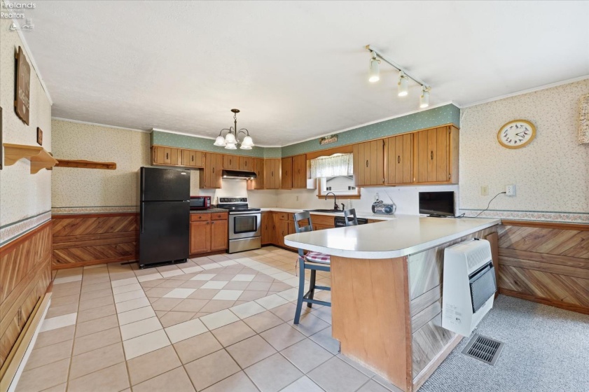 2035 Township Road 159, Tiffin, 44883, 3 Bedrooms Bedrooms, ,2 BathroomsBathrooms,Residential,For Sale,Township Road 159,20263055