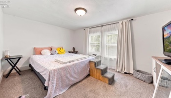 426 Lawrence Street, Sandusky, 44870, 3 Bedrooms Bedrooms, ,1 BathroomBathrooms,Residential,For Sale,Lawrence,20263097