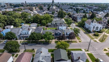 426 Lawrence Street, Sandusky, 44870, 3 Bedrooms Bedrooms, ,1 BathroomBathrooms,Residential,For Sale,Lawrence,20263097