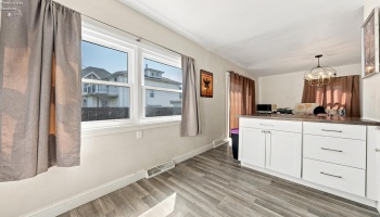 428 Lawrence Street, Sandusky, 44870, 3 Bedrooms Bedrooms, ,1 BathroomBathrooms,Residential,For Sale,Lawrence,20263099