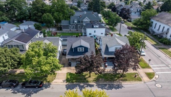 428 Lawrence Street, Sandusky, 44870, 3 Bedrooms Bedrooms, ,1 BathroomBathrooms,Residential,For Sale,Lawrence,20263099