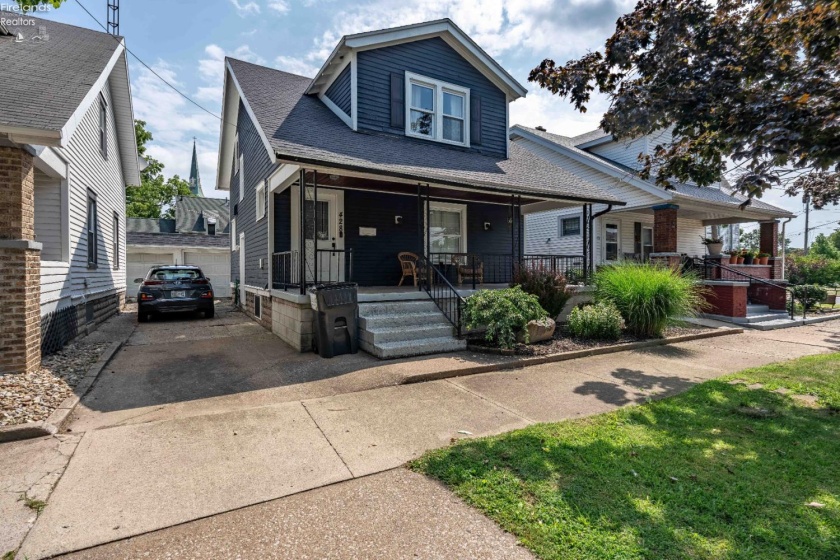 428 Lawrence Street, Sandusky, 44870, 3 Bedrooms Bedrooms, ,1 BathroomBathrooms,Residential,For Sale,Lawrence,20263099