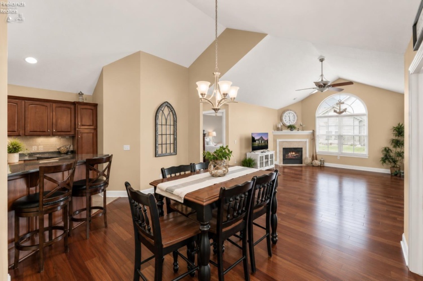 2749 Canterbury, Port Clinton, 43452, 3 Bedrooms Bedrooms, ,2 BathroomsBathrooms,Residential,For Sale,Canterbury,20263105