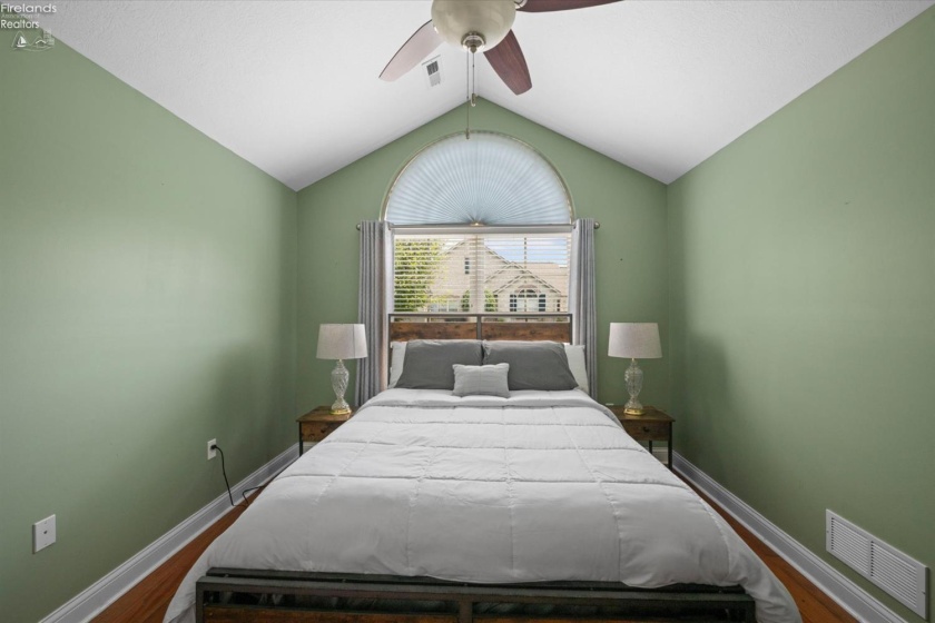 2749 Canterbury, Port Clinton, 43452, 3 Bedrooms Bedrooms, ,2 BathroomsBathrooms,Residential,For Sale,Canterbury,20263105