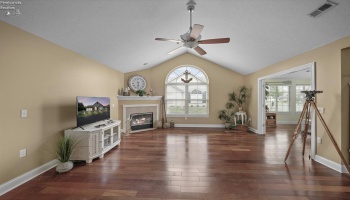 2749 Canterbury, Port Clinton, 43452, 3 Bedrooms Bedrooms, ,2 BathroomsBathrooms,Residential,For Sale,Canterbury,20263105