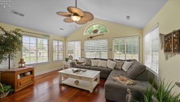 2749 Canterbury, Port Clinton, 43452, 3 Bedrooms Bedrooms, ,2 BathroomsBathrooms,Residential,For Sale,Canterbury,20263105
