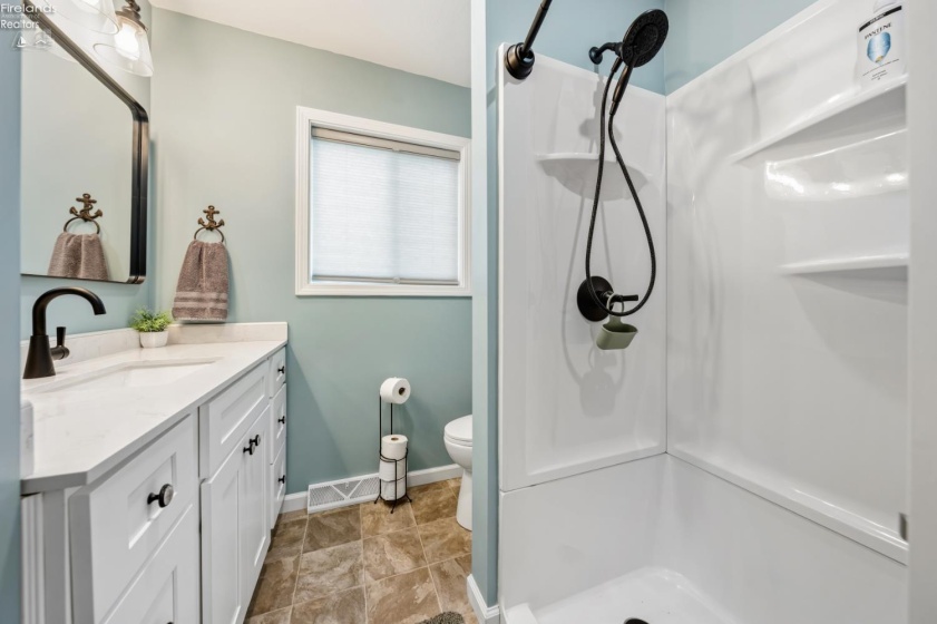 3125 Canal Road, Port Clinton, 43452, 2 Bedrooms Bedrooms, ,1 BathroomBathrooms,Residential,For Sale,Canal,20263073