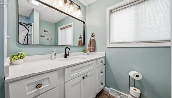 3125 Canal Road, Port Clinton, 43452, 2 Bedrooms Bedrooms, ,1 BathroomBathrooms,Residential,For Sale,Canal,20263073