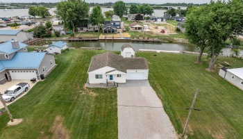 3125 Canal Road, Port Clinton, 43452, 2 Bedrooms Bedrooms, ,1 BathroomBathrooms,Residential,For Sale,Canal,20263073