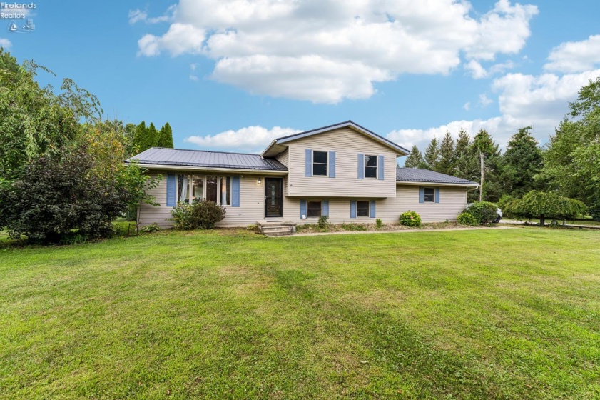 6607 Poorman Road, Vermilion, 44089, 3 Bedrooms Bedrooms, ,2 BathroomsBathrooms,Residential,For Sale,Poorman,20263095