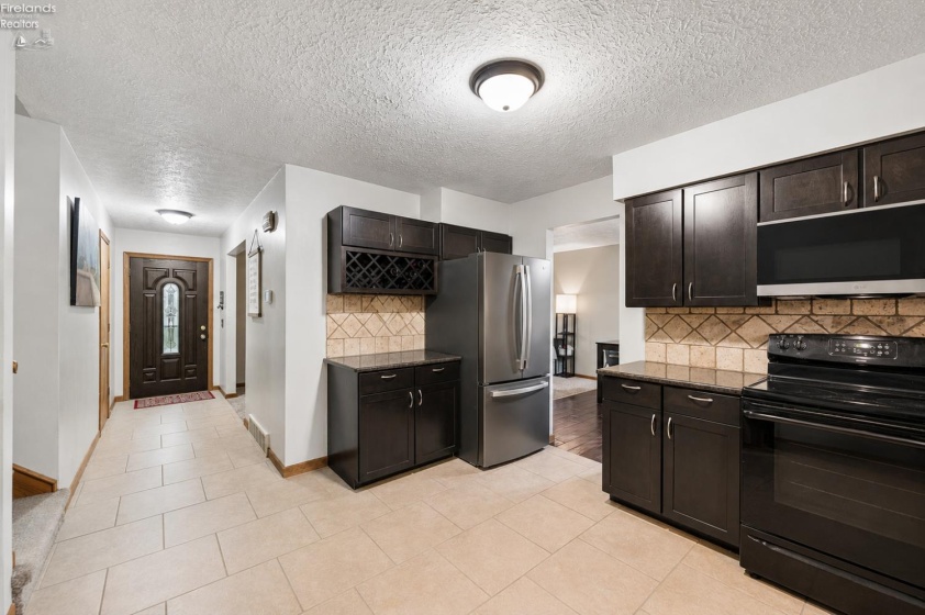 6607 Poorman Road, Vermilion, 44089, 3 Bedrooms Bedrooms, ,2 BathroomsBathrooms,Residential,For Sale,Poorman,20263095