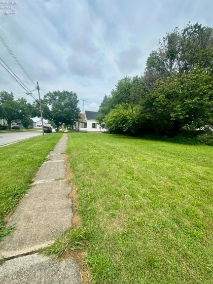 1813 Sandusky, Sandusky, 44870, 4 Bedrooms Bedrooms, ,1 BathroomBathrooms,Residential,For Sale,Sandusky,20263112