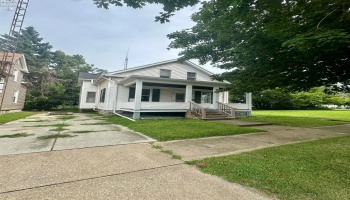 1813 Sandusky, Sandusky, 44870, 4 Bedrooms Bedrooms, ,1 BathroomBathrooms,Residential,For Sale,Sandusky,20263112 1813 Sandusky, Sandusky, 44870, 4 Bedrooms Bedrooms, ,1 BathroomBathrooms,Residential,For Sale,Sandusky,20263112