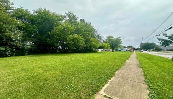 1813 Sandusky, Sandusky, 44870, 4 Bedrooms Bedrooms, ,1 BathroomBathrooms,Residential,For Sale,Sandusky,20263112 1813 Sandusky, Sandusky, 44870, 4 Bedrooms Bedrooms, ,1 BathroomBathrooms,Residential,For Sale,Sandusky,20263112