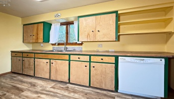 75 Glenn Street, Tiffin, 44883, 3 Bedrooms Bedrooms, ,2 BathroomsBathrooms,Residential,For Sale,Glenn,20263080