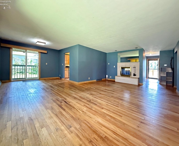 75 Glenn Street, Tiffin, 44883, 3 Bedrooms Bedrooms, ,2 BathroomsBathrooms,Residential,For Sale,Glenn,20263080