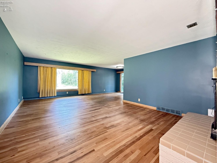 75 Glenn Street, Tiffin, 44883, 3 Bedrooms Bedrooms, ,2 BathroomsBathrooms,Residential,For Sale,Glenn,20263080