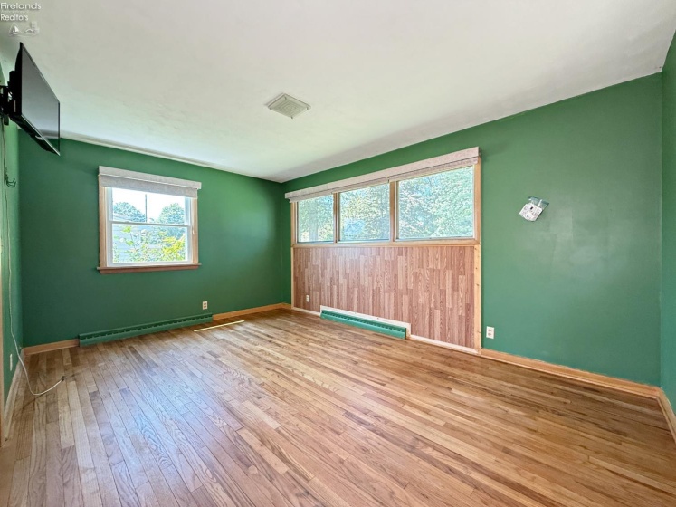75 Glenn Street, Tiffin, 44883, 3 Bedrooms Bedrooms, ,2 BathroomsBathrooms,Residential,For Sale,Glenn,20263080