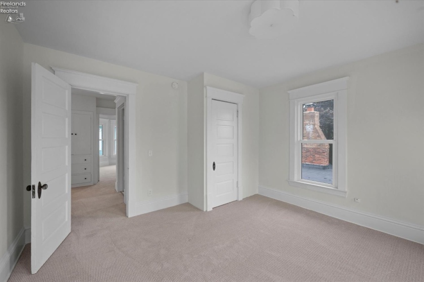 521 2nd Street, Port Clinton, 43452, 5 Bedrooms Bedrooms, ,3 BathroomsBathrooms,Residential,For Sale,2nd,20263117