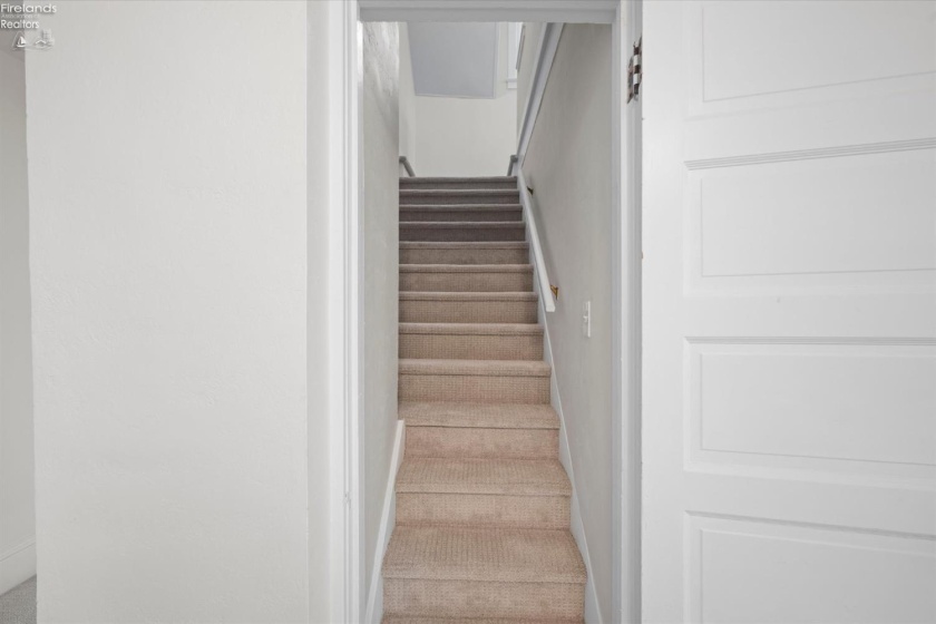 521 2nd Street, Port Clinton, 43452, 5 Bedrooms Bedrooms, ,3 BathroomsBathrooms,Residential,For Sale,2nd,20263117
