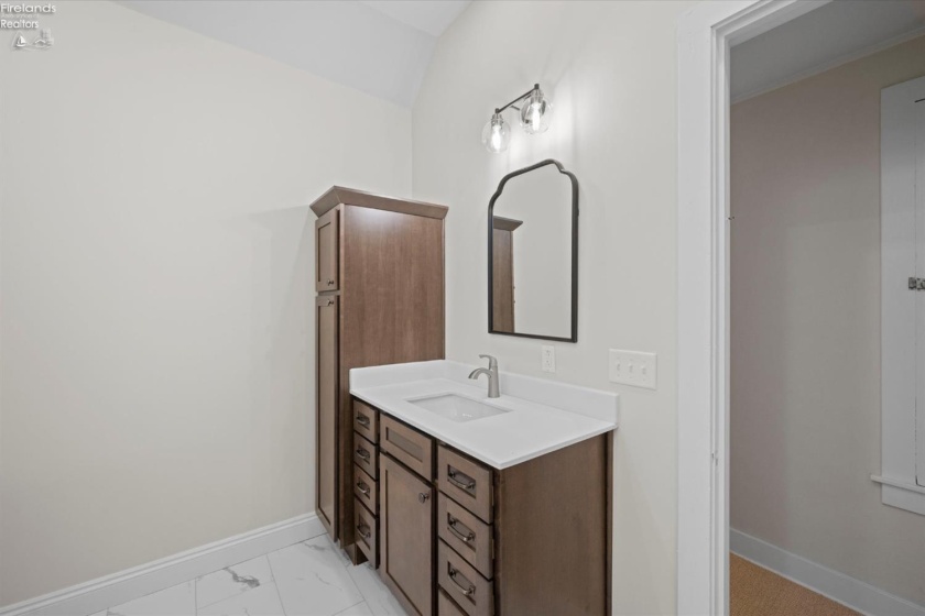 521 2nd Street, Port Clinton, 43452, 5 Bedrooms Bedrooms, ,3 BathroomsBathrooms,Residential,For Sale,2nd,20263117