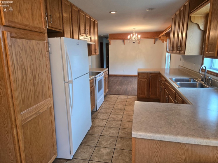 815 Williston Avenue, Fostoria, 44830, 3 Bedrooms Bedrooms, ,2 BathroomsBathrooms,Residential,For Sale,Williston,20263113
