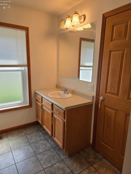 815 Williston Avenue, Fostoria, 44830, 3 Bedrooms Bedrooms, ,2 BathroomsBathrooms,Residential,For Sale,Williston,20263113