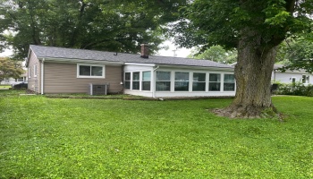 2909 Sunset Lane, Sandusky, 44870, 3 Bedrooms Bedrooms, ,1 BathroomBathrooms,Residential,For Sale,Sunset,20262957