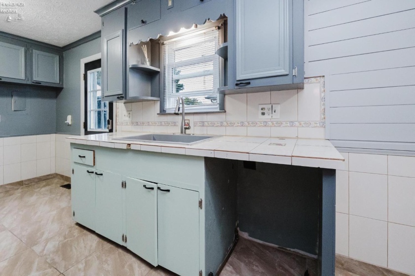 1616 Dietrick Street, Sandusky, 44870, 3 Bedrooms Bedrooms, ,1 BathroomBathrooms,Residential,For Sale,Dietrick,20263107