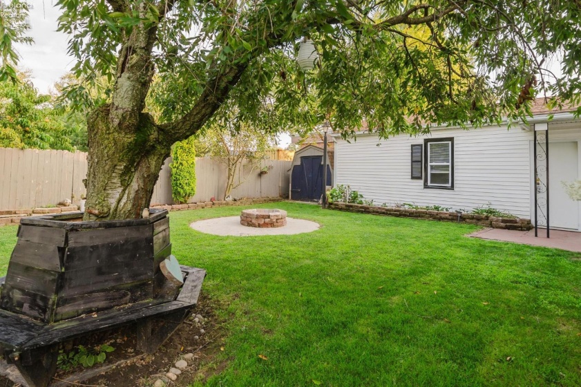 1616 Dietrick Street, Sandusky, 44870, 3 Bedrooms Bedrooms, ,1 BathroomBathrooms,Residential,For Sale,Dietrick,20263107