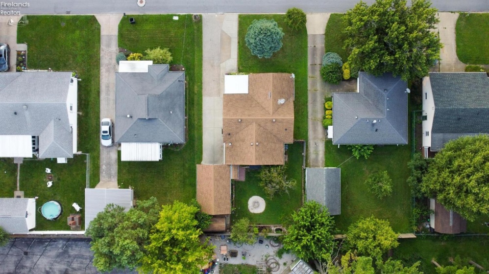 1616 Dietrick Street, Sandusky, 44870, 3 Bedrooms Bedrooms, ,1 BathroomBathrooms,Residential,For Sale,Dietrick,20263107