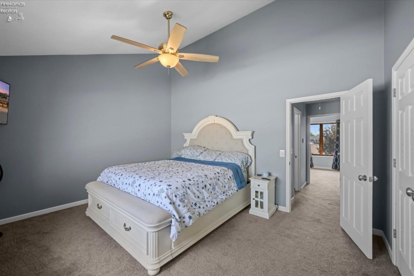 35 Grande Lake Drive, Port Clinton, 43452, 2 Bedrooms Bedrooms, ,2 BathroomsBathrooms,Residential,For Sale,Grande Lake,20263122