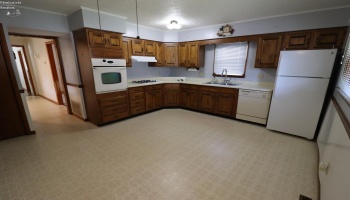 1104 Madison Street, Sandusky, 44870, 2 Bedrooms Bedrooms, ,1 BathroomBathrooms,Residential,For Sale,Madison,20263039