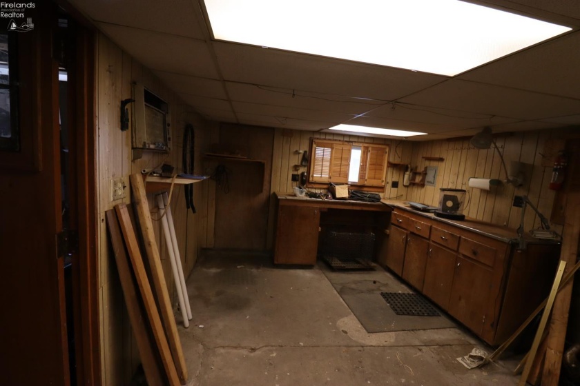 1104 Madison Street, Sandusky, 44870, 2 Bedrooms Bedrooms, ,1 BathroomBathrooms,Residential,For Sale,Madison,20263039