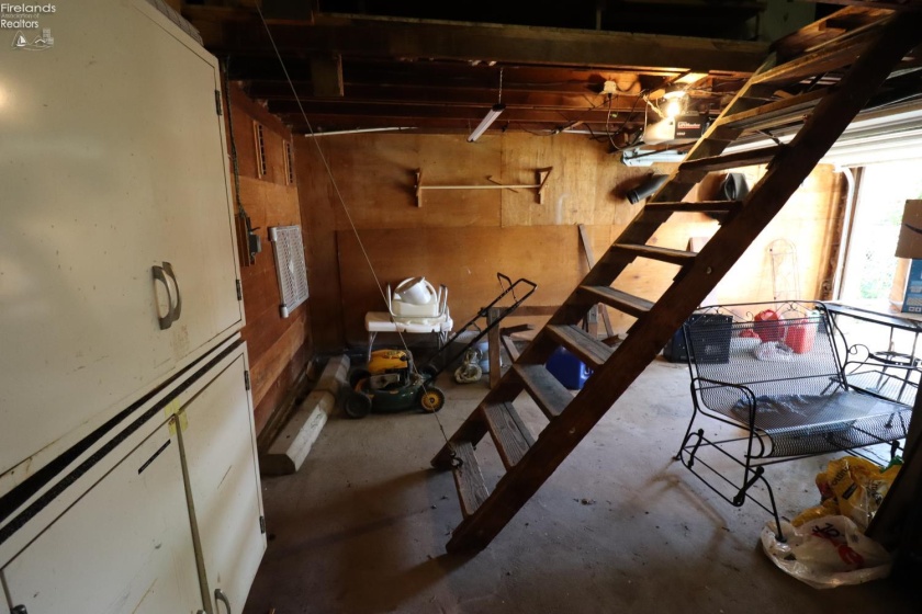 1104 Madison Street, Sandusky, 44870, 2 Bedrooms Bedrooms, ,1 BathroomBathrooms,Residential,For Sale,Madison,20263039